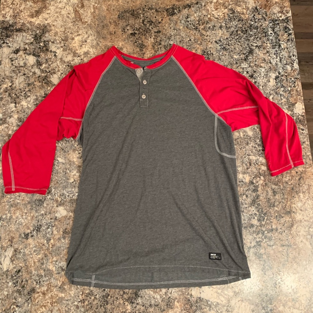 Nike Men’s 3/4 Sleeve Cotton Shirt